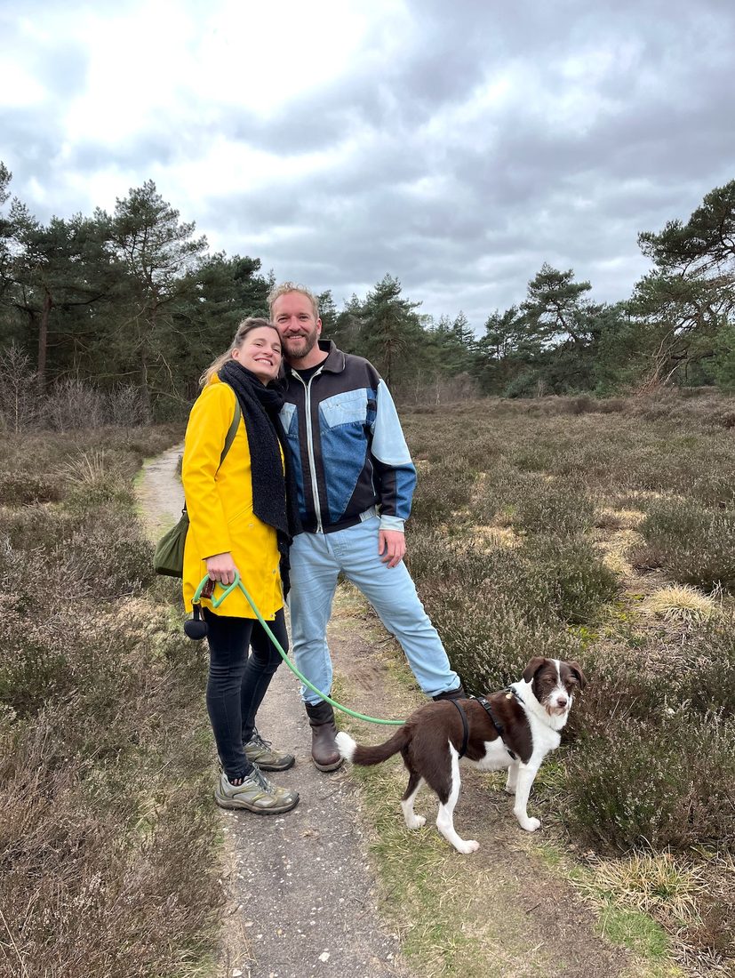 Vincent en Janneke met Jopie op de hei